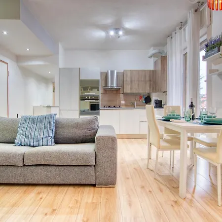 Caseospitali - Serendipity, Moderno Bilocale Con Balcone In Complesso Residenziale *