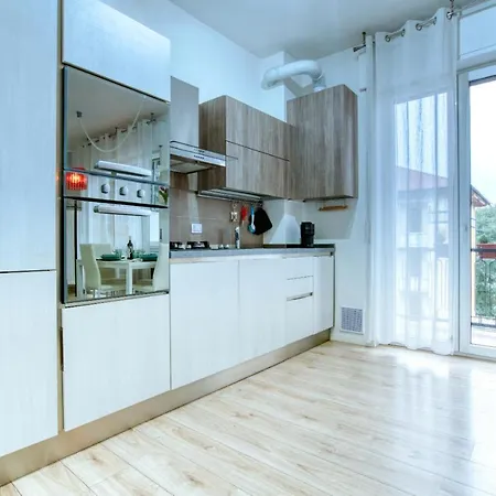 Caseospitali - Serendipity, Moderno Bilocale Con Balcone In Complesso Residenziale